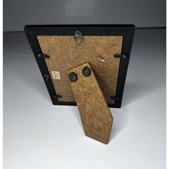 Quilt Lovers Quilting Print with Wood Frame Blanket of Love Stand Up or Hang - Picture 4 of 5